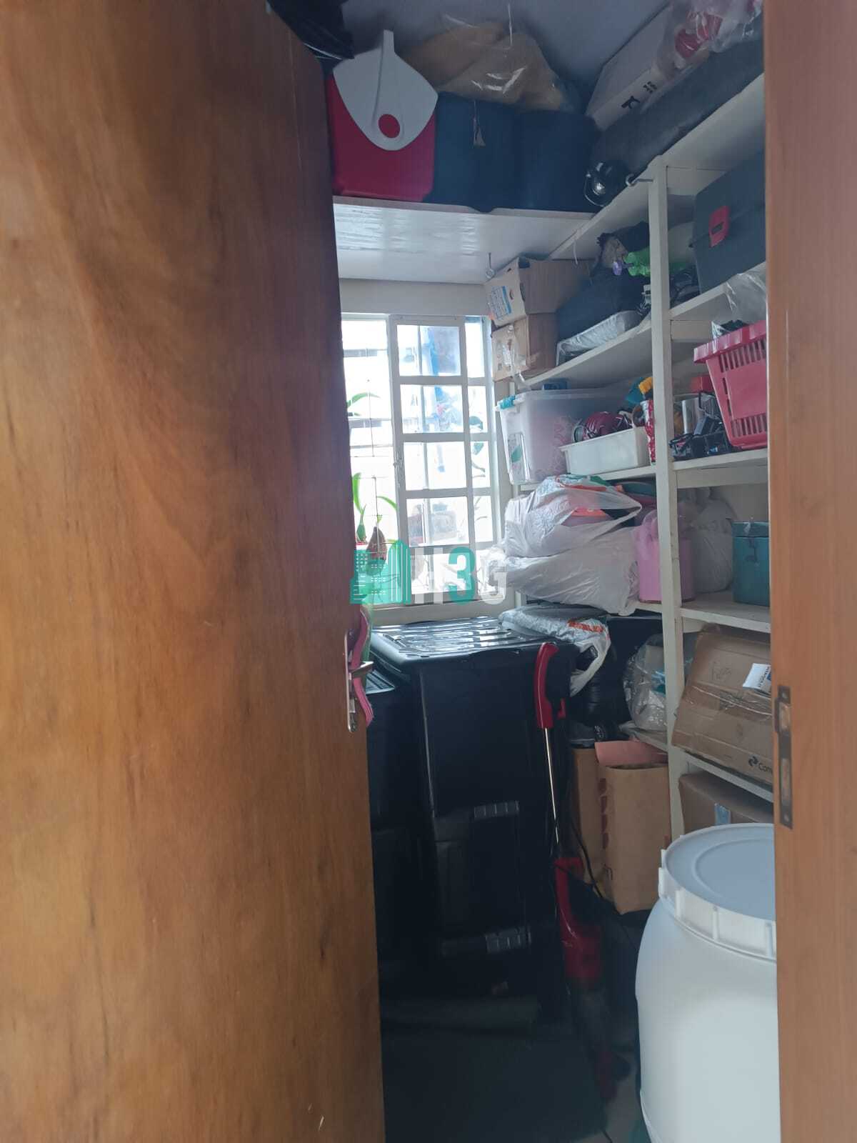 Despensa Edicula casa à Venda Jardim Laranjeiras em Apucarana/Pr