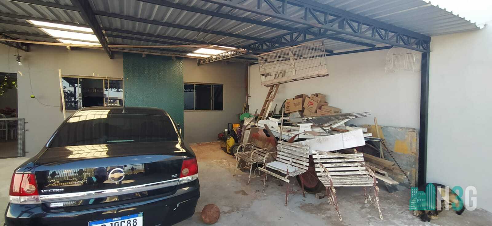 Garagem Casa Residencial Djalma Mendes Apucarana