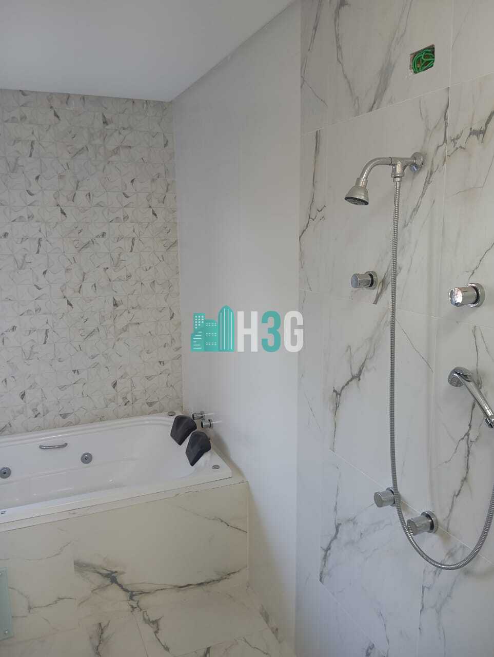 Sobrado à Venda na Vila Social em Apucarana/Pr