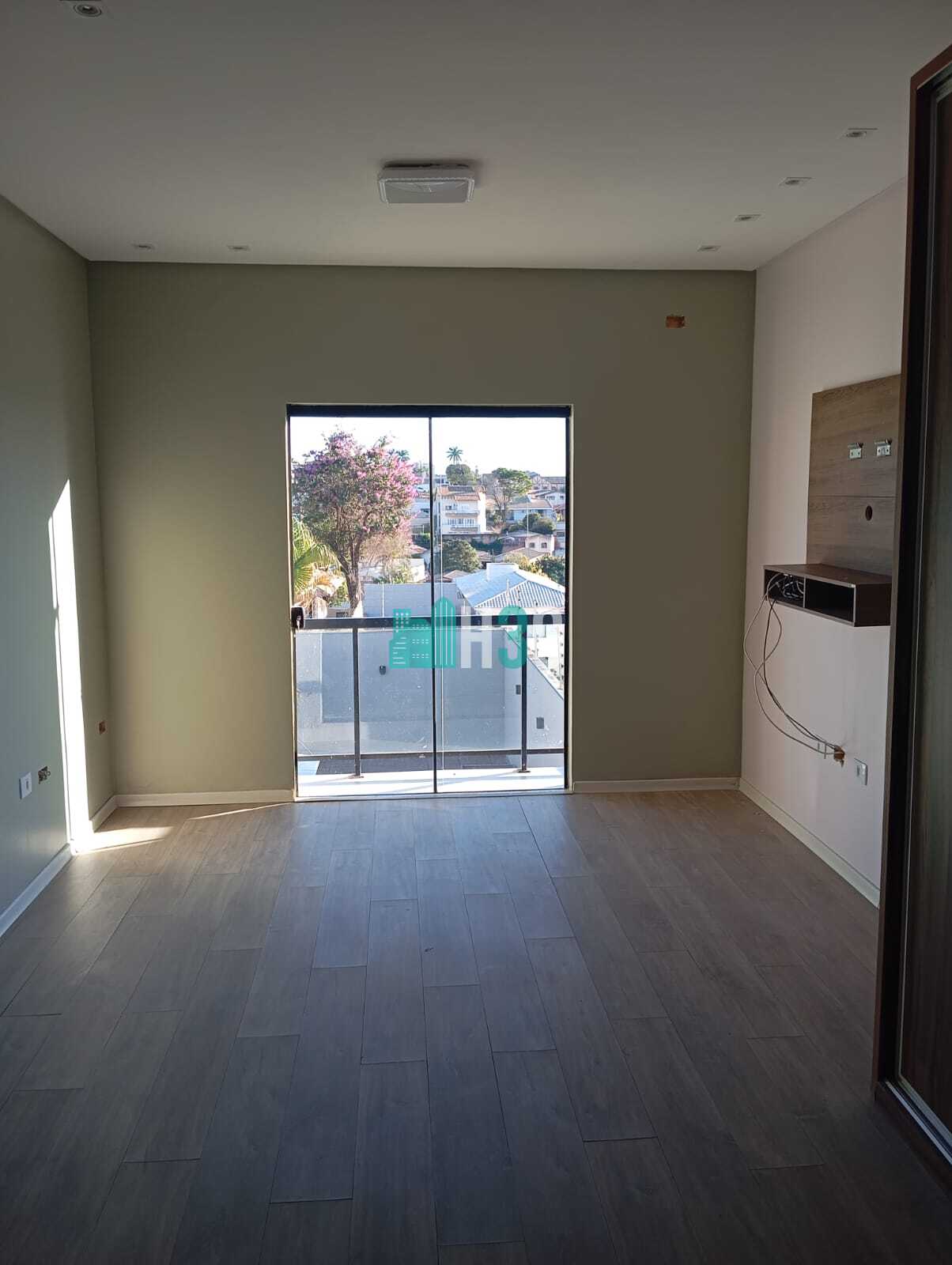 Sobrado à Venda na Vila Social em Apucarana/Pr