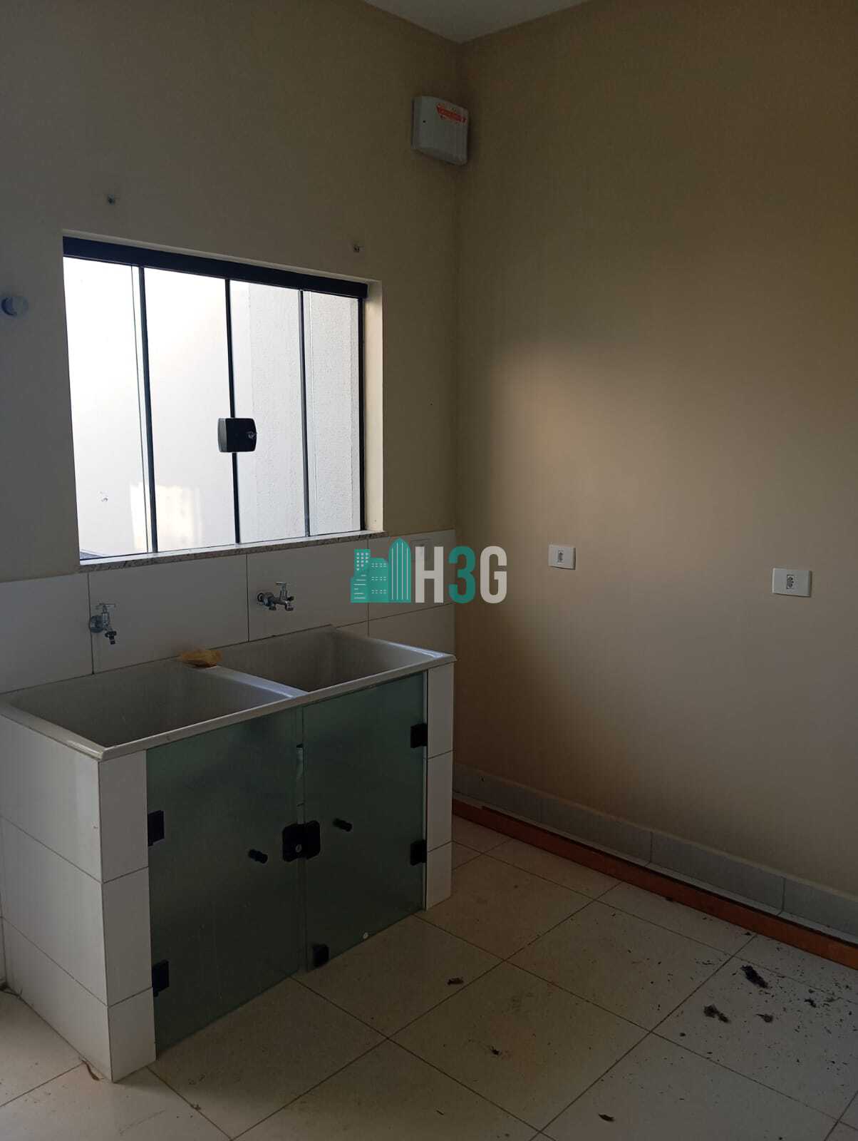 Sobrado à Venda na Vila Social em Apucarana/Pr