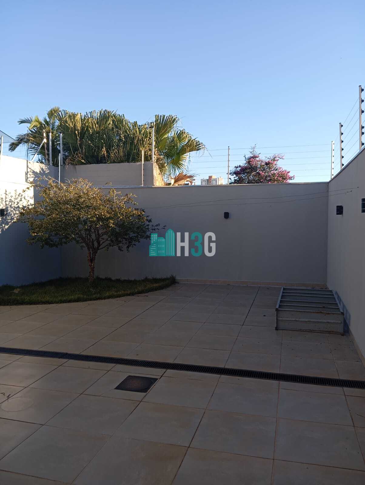 Sobrado à Venda na Vila Social em Apucarana/Pr