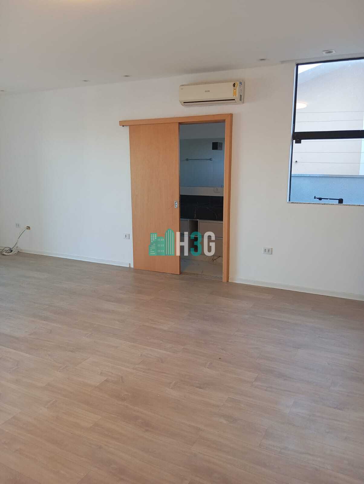 Sobrado à Venda na Vila Social em Apucarana/Pr