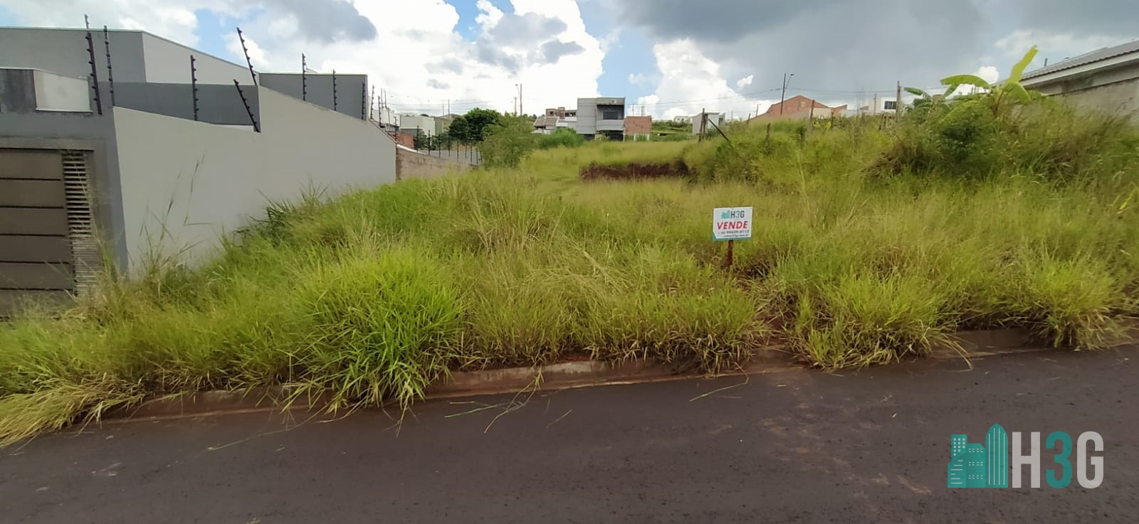  Terreno à venda no Jardim Miriam - Apucarana